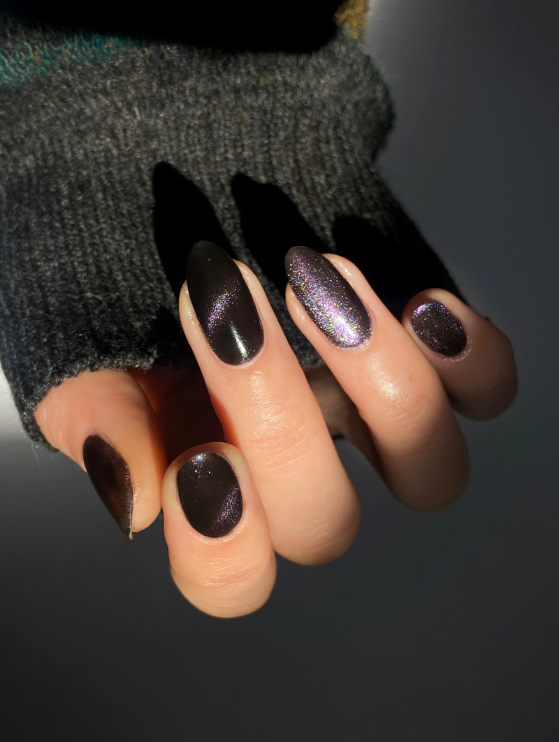 Void (MAGNETIC) | Cracked Polish