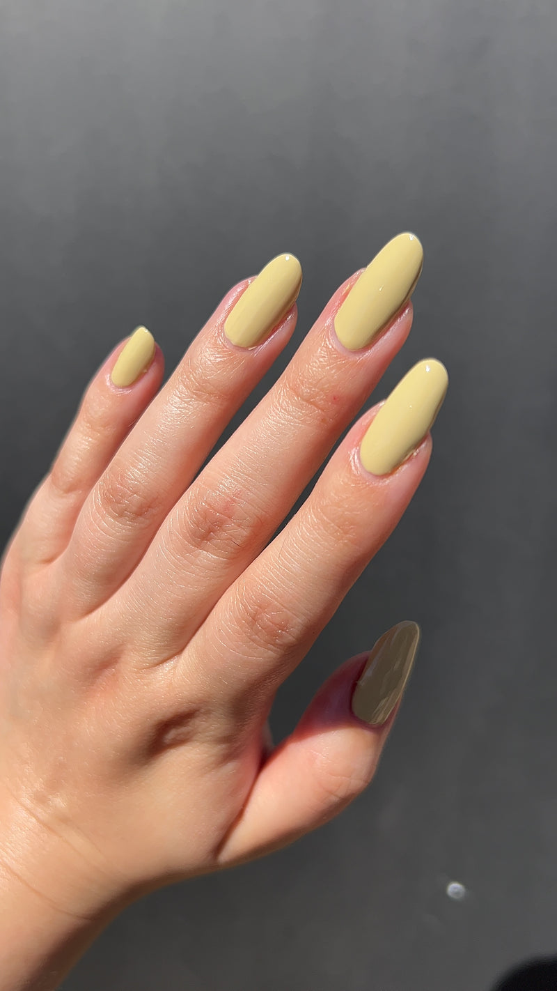 Orzata | Cracked Polish