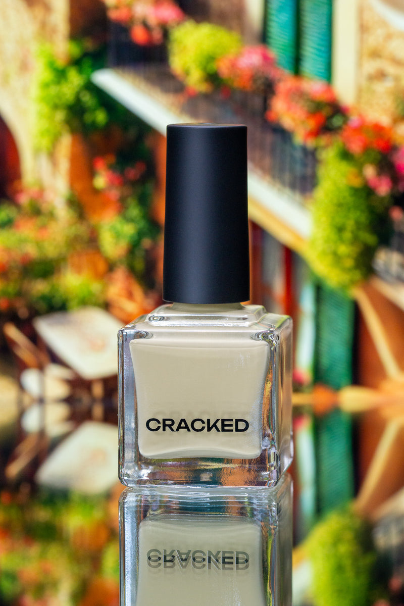 Orzata | Cracked Polish