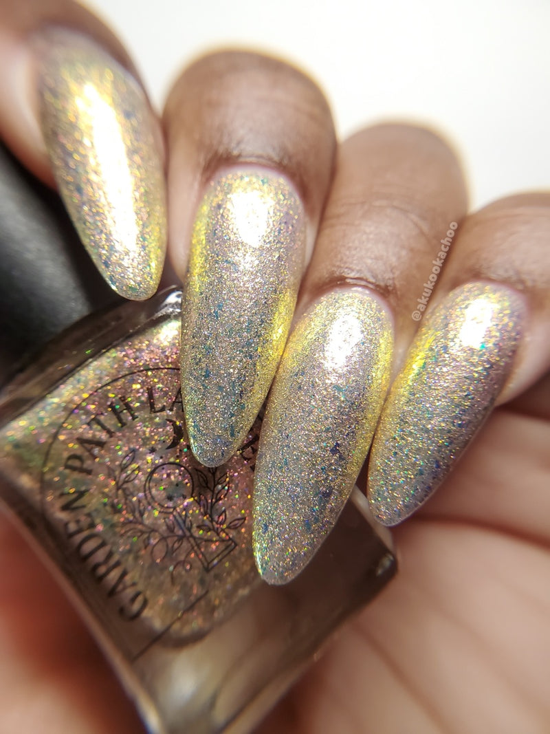 It’s Such a Fine Line | Garden Path Lacquers