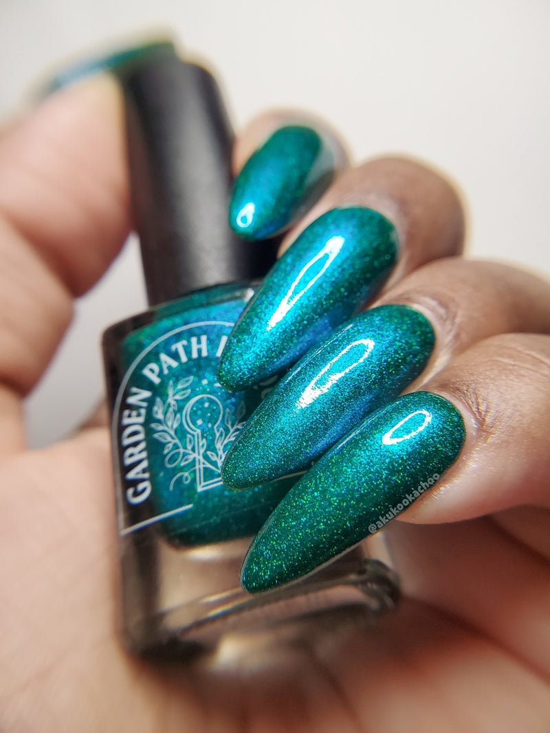 Living in Captivity | Garden Path Lacquers