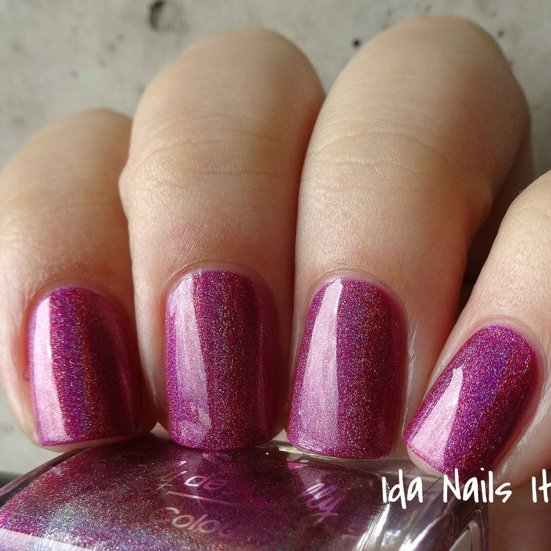 Maddy’s Magenta | Emily de Molly