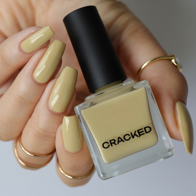 Orzata | Cracked Polish